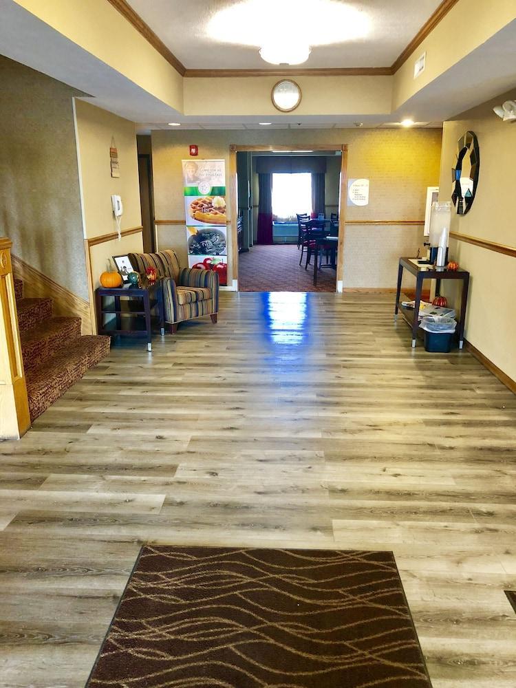 Quality Inn Greenville North Екстериор снимка
