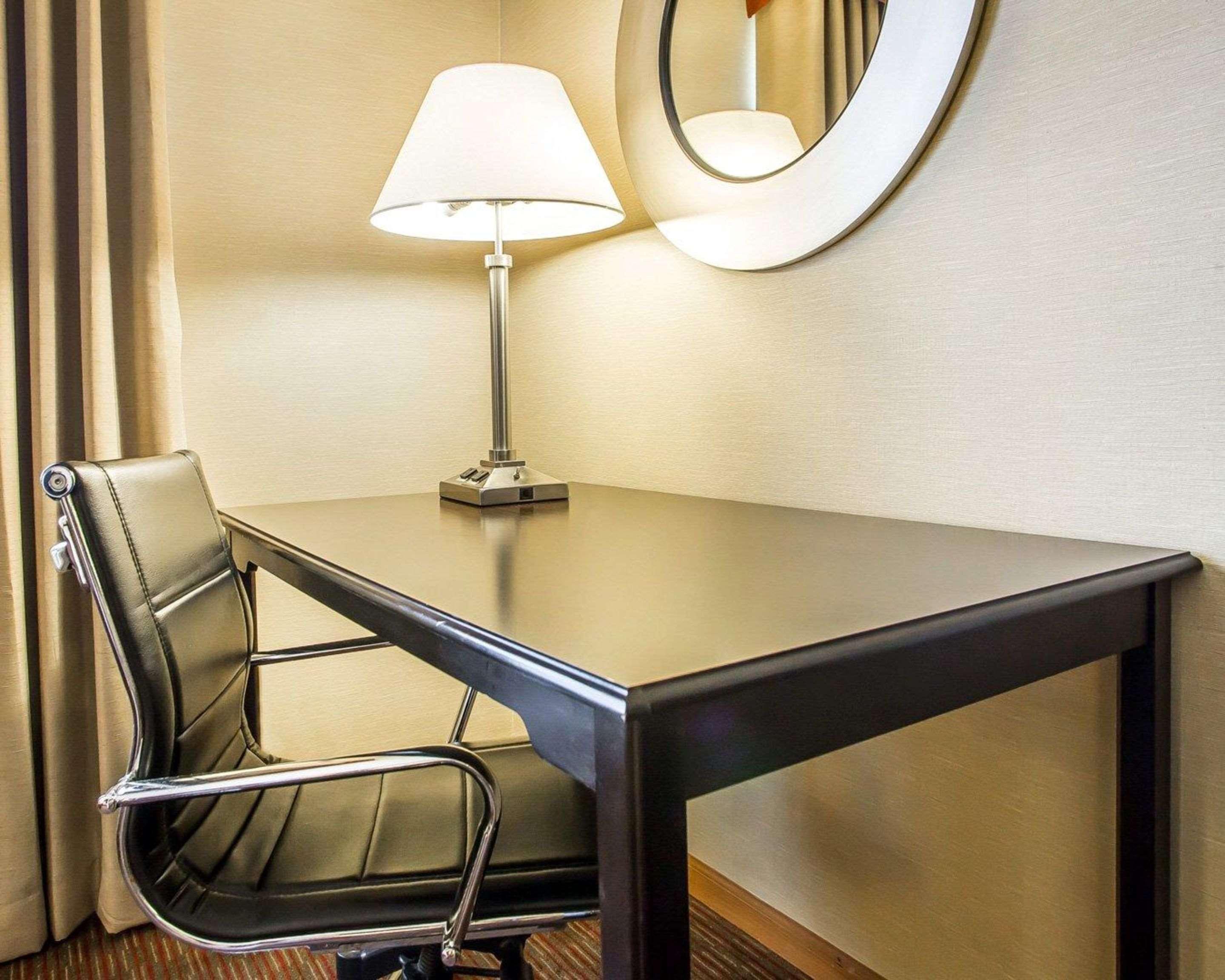 Quality Inn Greenville North Екстериор снимка