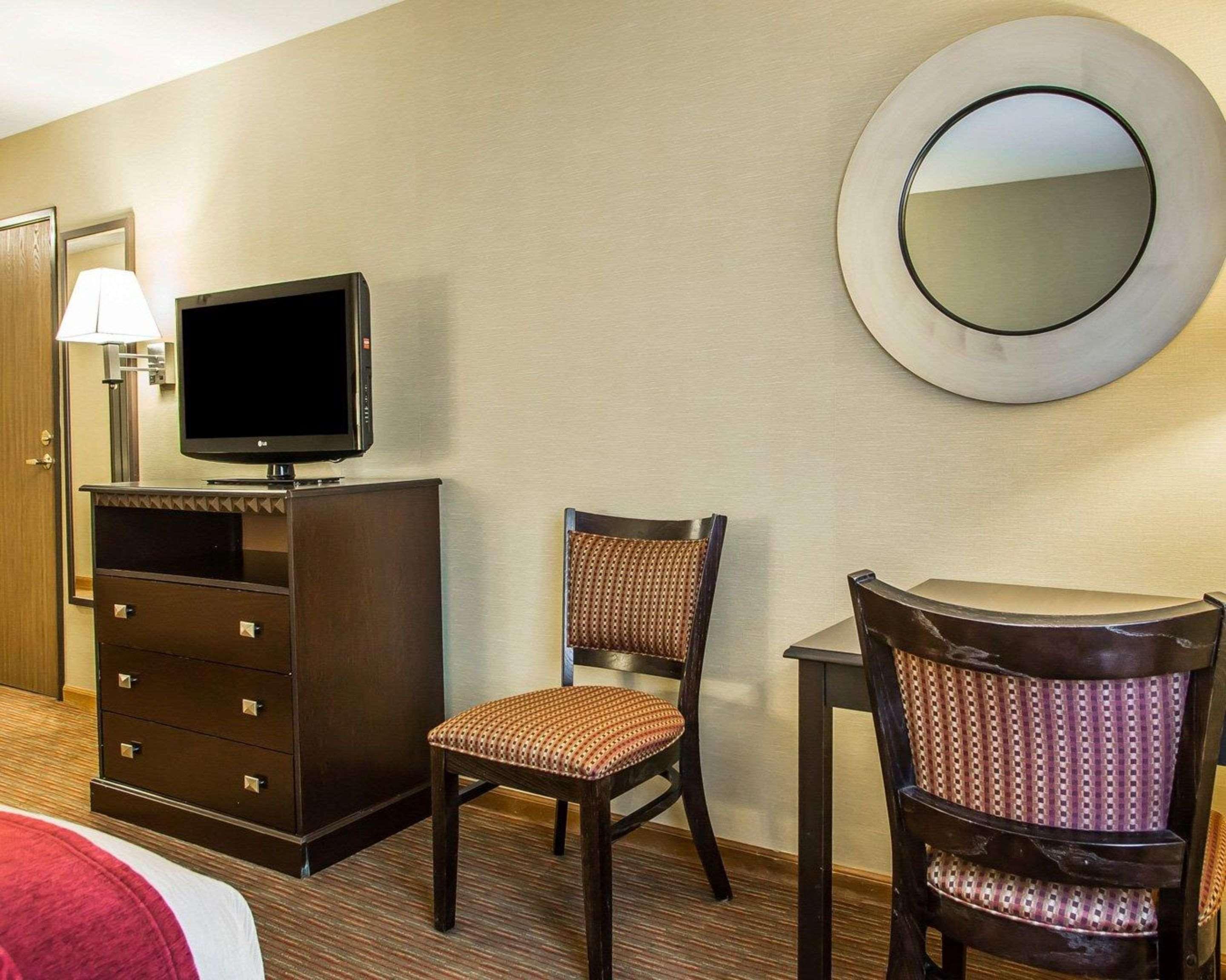 Quality Inn Greenville North Екстериор снимка