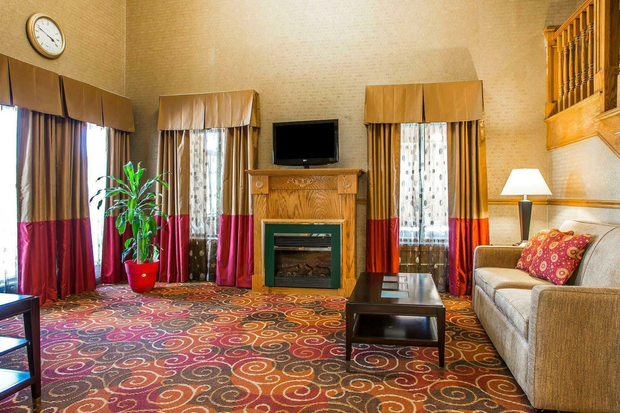 Quality Inn Greenville North Екстериор снимка